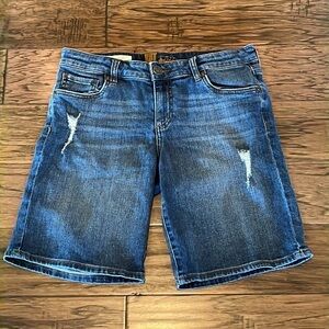 Kut From The Kloth Katy Boyfriend Short Size 6